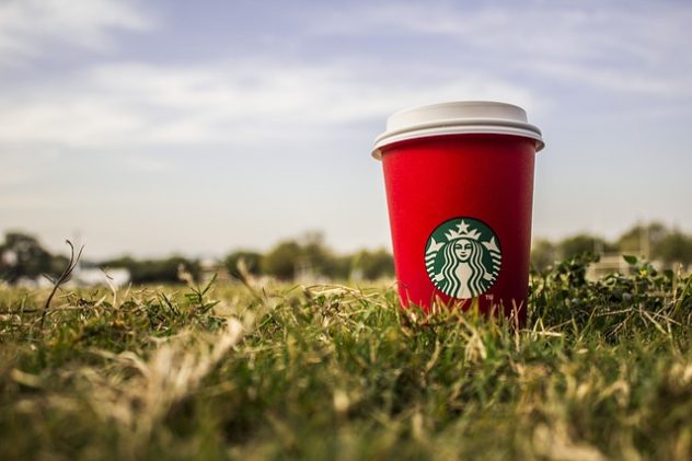 Starbucks on disposing plastic straws