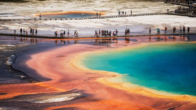 http___cdn.cnn.com_cnnnext_dam_assets_210827022716-yellowstone-thermal-features-file