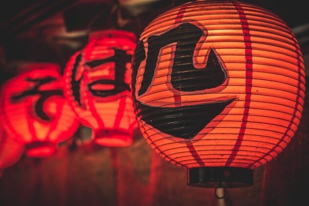 lanterns-g6f8e4e6c1_640