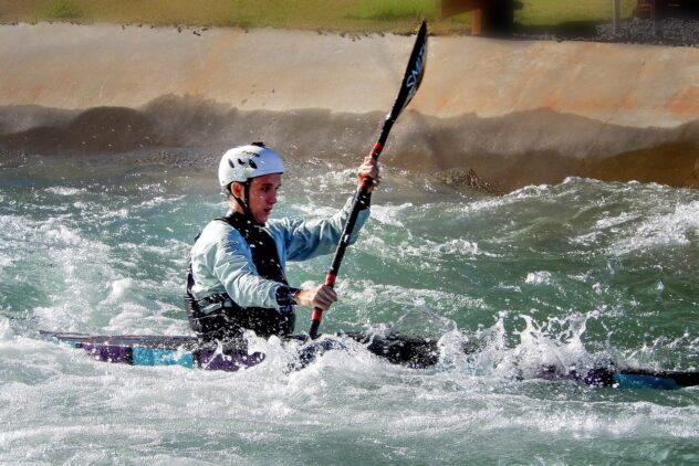 rafting-gb6b642f37_1280